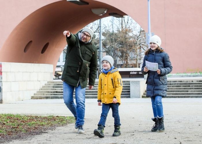 Beitragsbild-Bild-Graetzl-Rallye_Spaziergang_Foto-Fuerthner_Mobilitätsagentur Wien