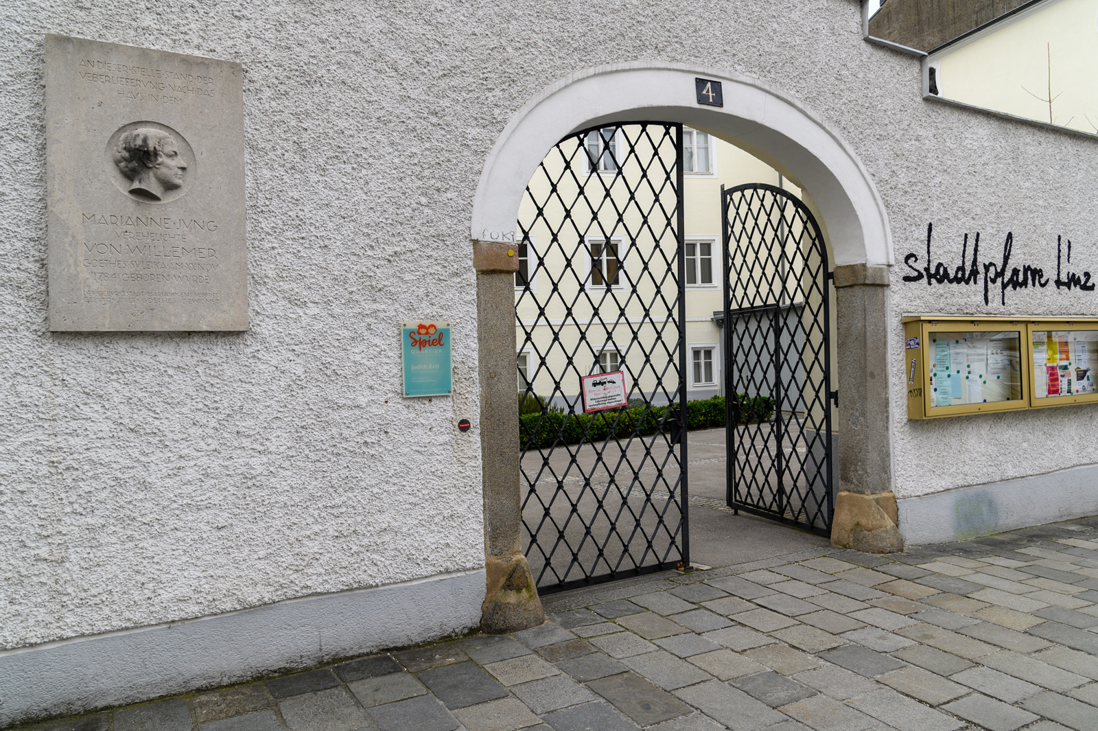 DSC_5307 Stadtpfarrhof Pfarrplatz 4